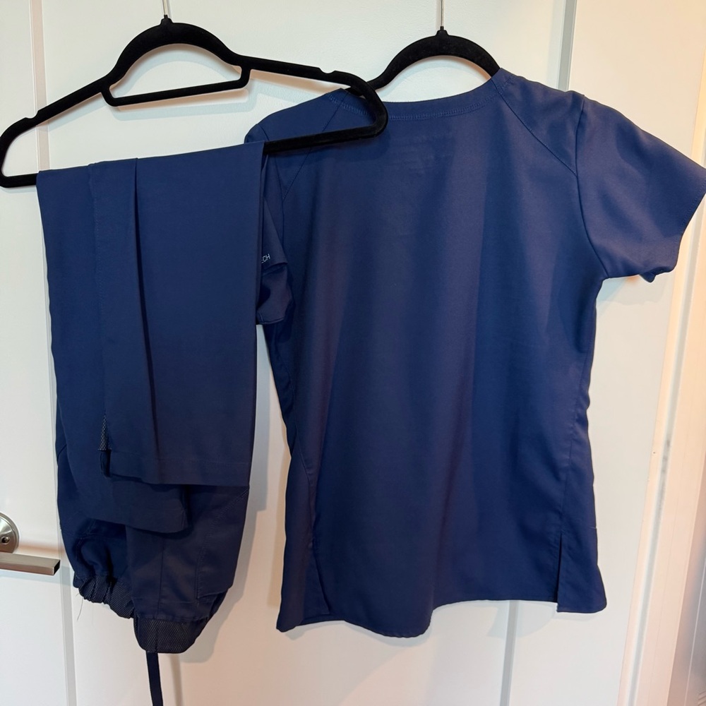 WonderWink Wonder Tech Blue Scrubs Set - Picture 4 of 4